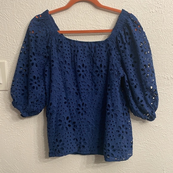 Lilly Pulitzer Kerrigan Elbow Sleeve Eyelet Top - Picture 4 of 6